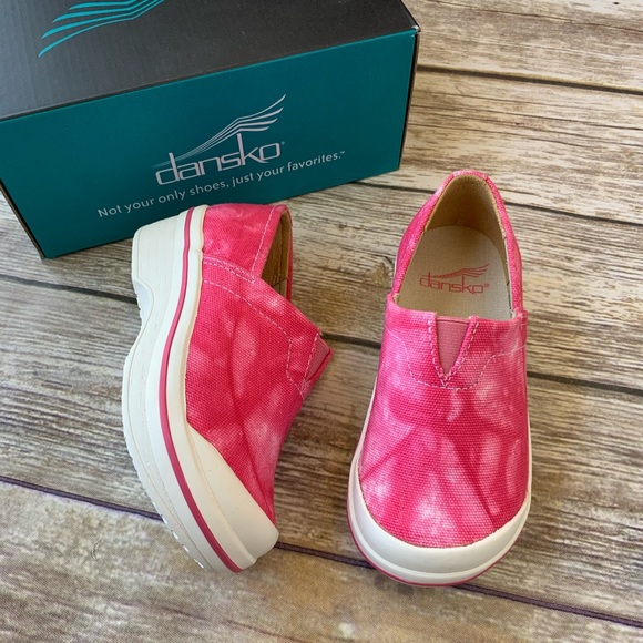 dansko shoes black friday